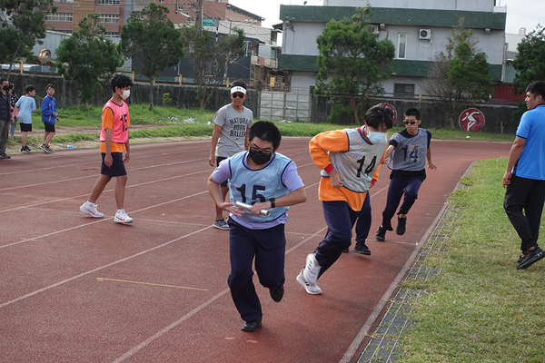 點選作品以查看原圖