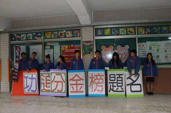 點選作品以查看原圖