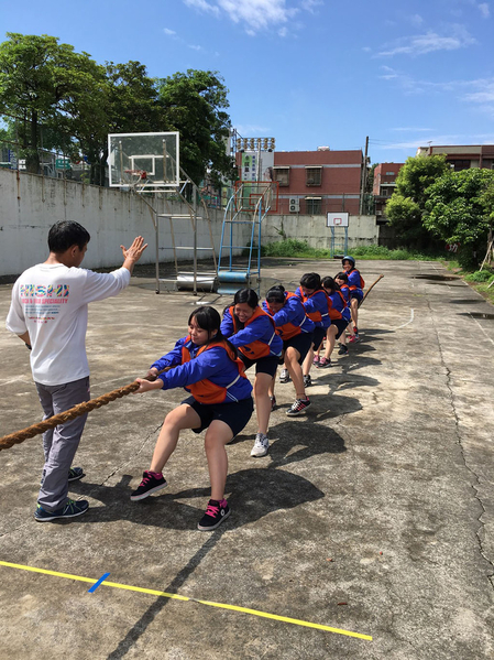 點選作品以查看原圖