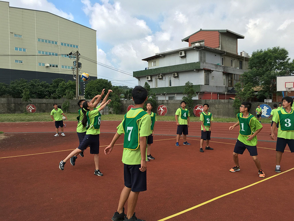 點選作品以查看原圖