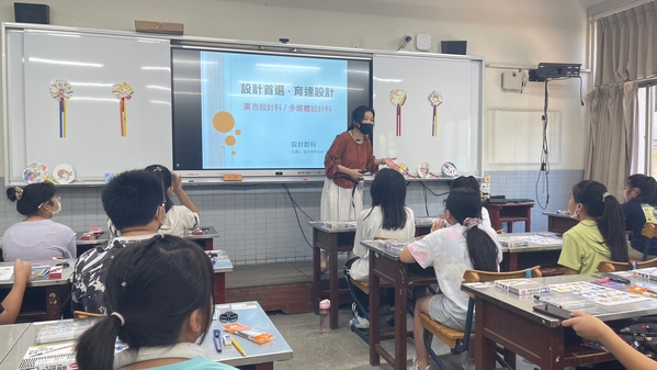 點選作品以查看原圖