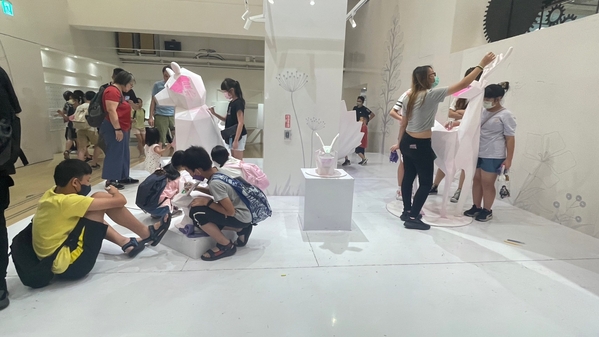 點選作品以查看原圖