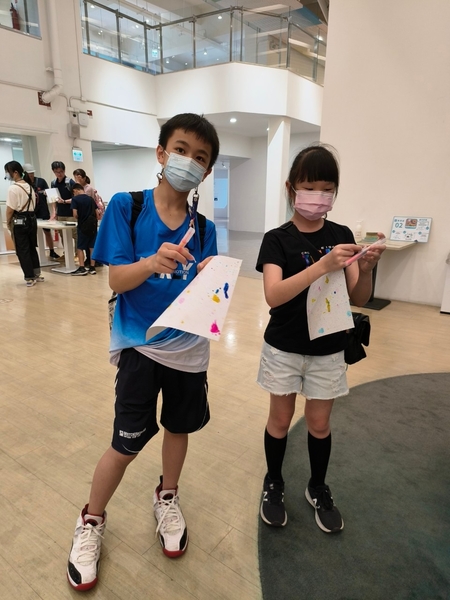 點選作品以查看原圖