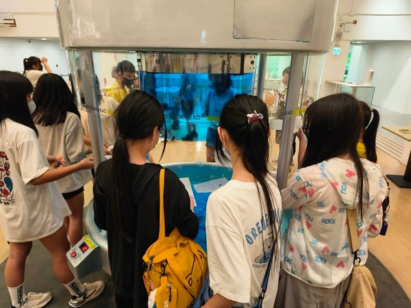 點選作品以查看原圖