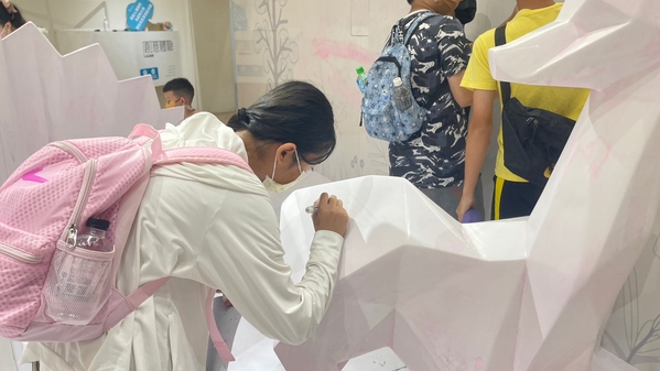 點選作品以查看原圖