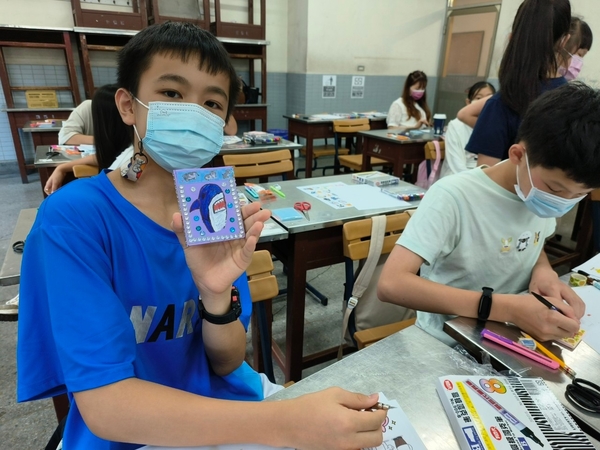 點選作品以查看原圖