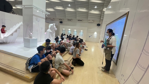 點選作品以查看原圖