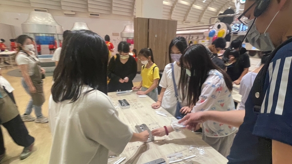 點選作品以查看原圖