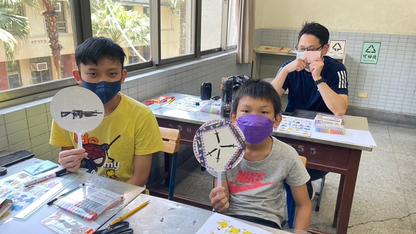 點選作品以查看原圖
