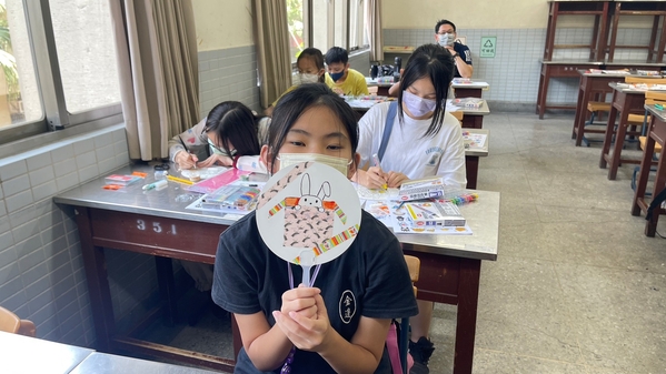 點選作品以查看原圖