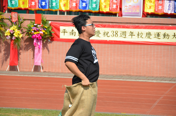 點選作品以查看原圖